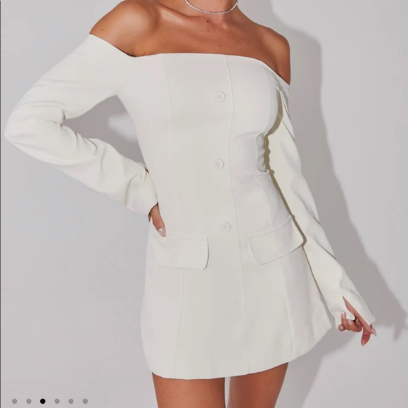 White blazer dress! - Picture 7 of 9